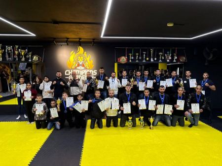 أكاديمية الأبطال ASAD TEAM تحتفي بأبطالها في حفل تكريم مهيب